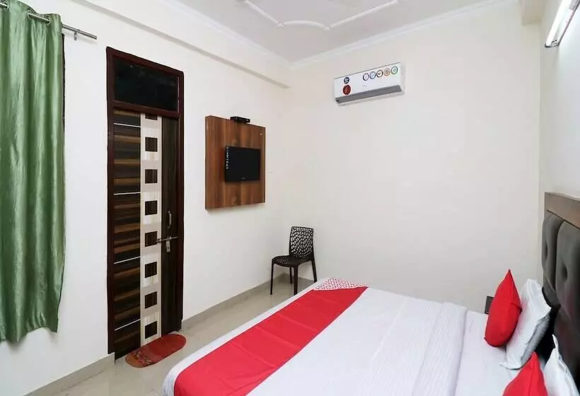 Oyo 24958 Hotel Dayal