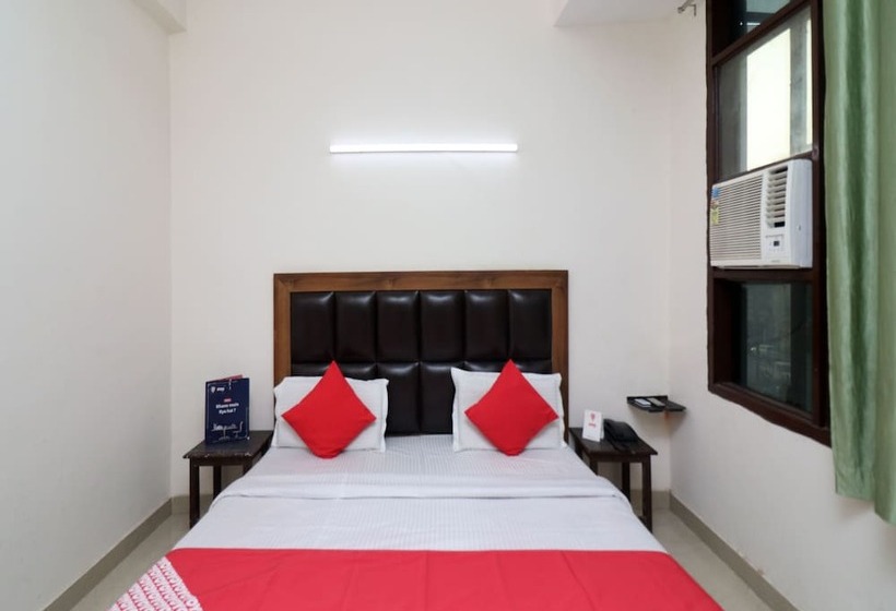 Oyo 24958 Hotel Dayal
