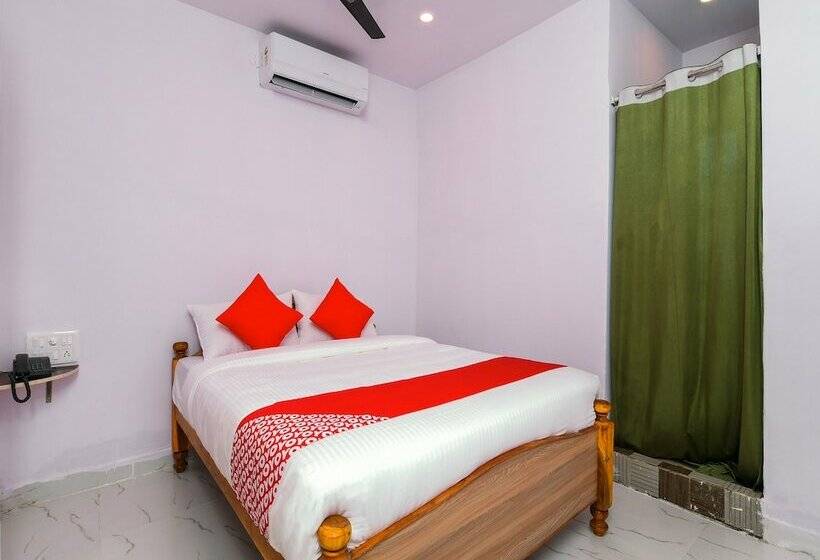 Oyo 27936 Hotel Welcome Tirupati