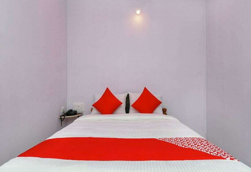 Oyo 27936 Hotel Welcome Tirupati