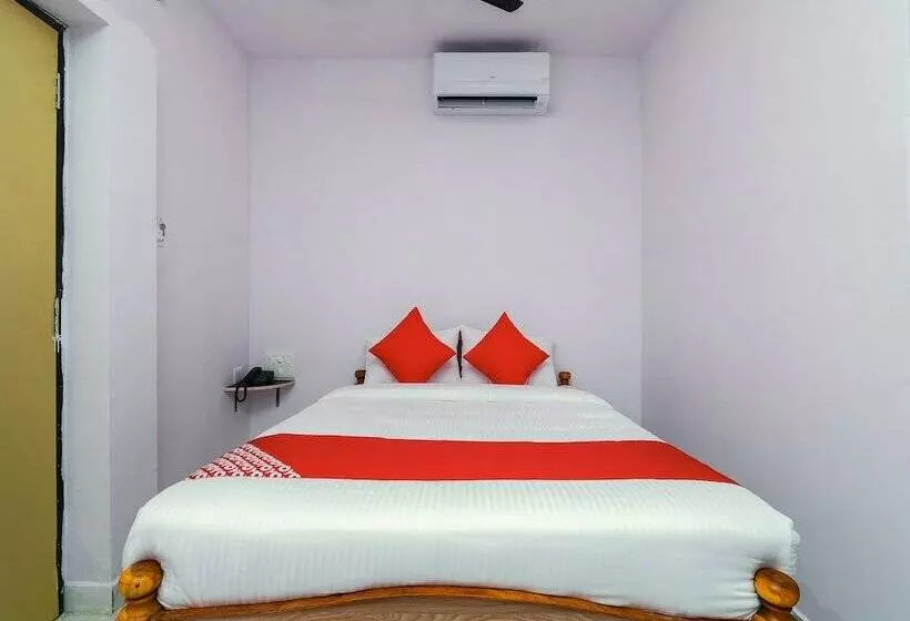 Oyo 27936 Hotel Welcome Tirupati