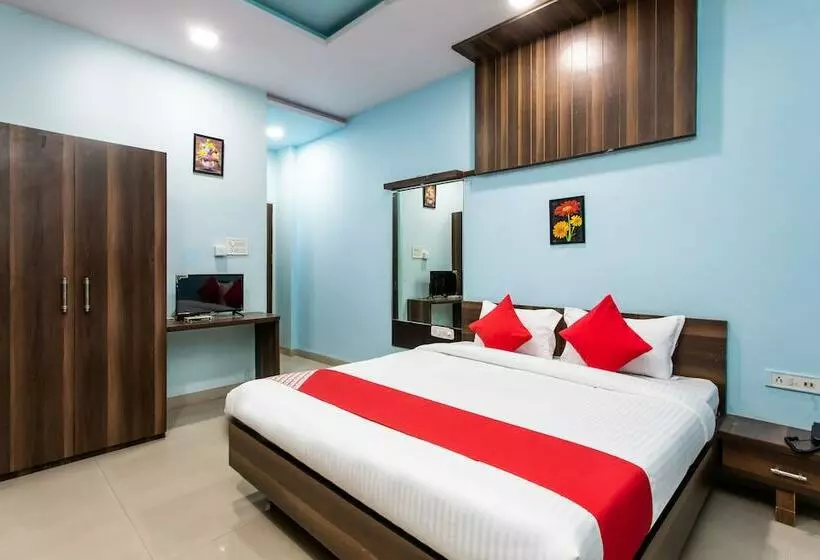 Oyo 28591 Hotel Madur Milan Garden