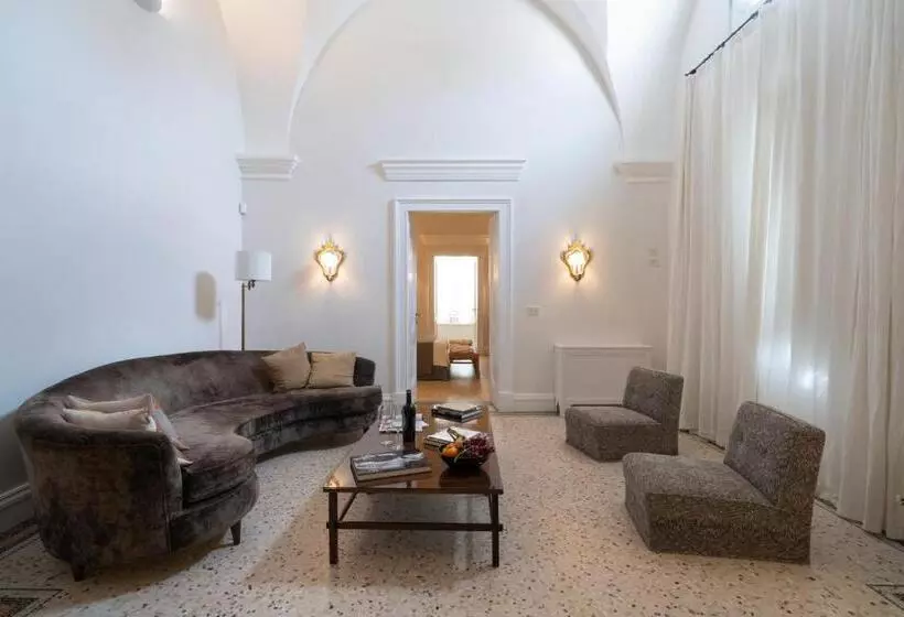 پانسیون Palazzo Maritati