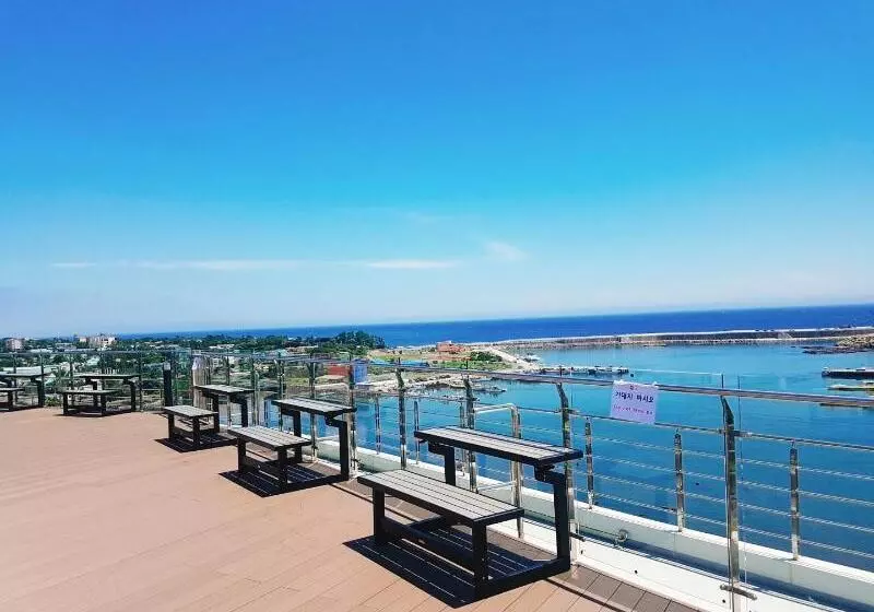 Co Op City Hotel Harborview