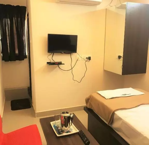 ホテル Cosmo Lodge