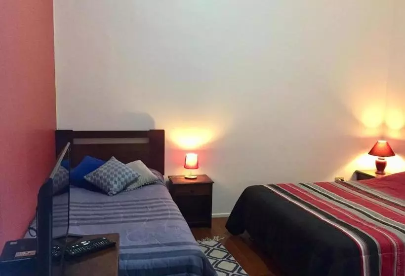 ホテル Isla Bella Talca