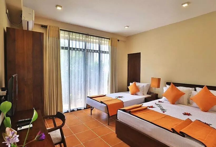 Hotelli Lily S Resort