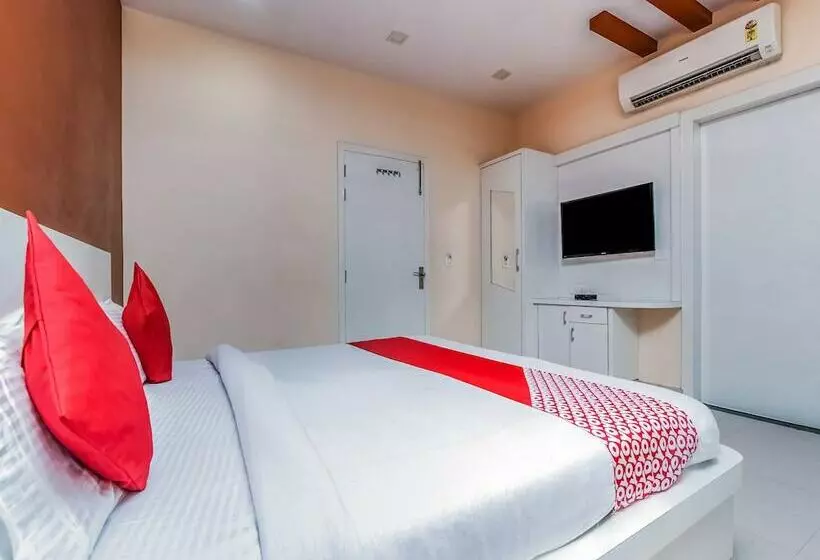 Oyo 19706 Hotel Heaven