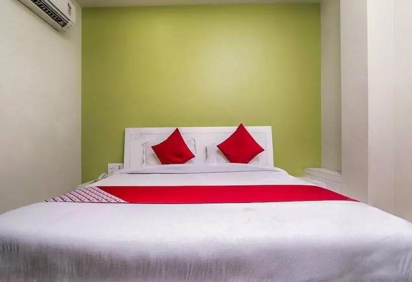 Oyo 19706 Hotel Heaven