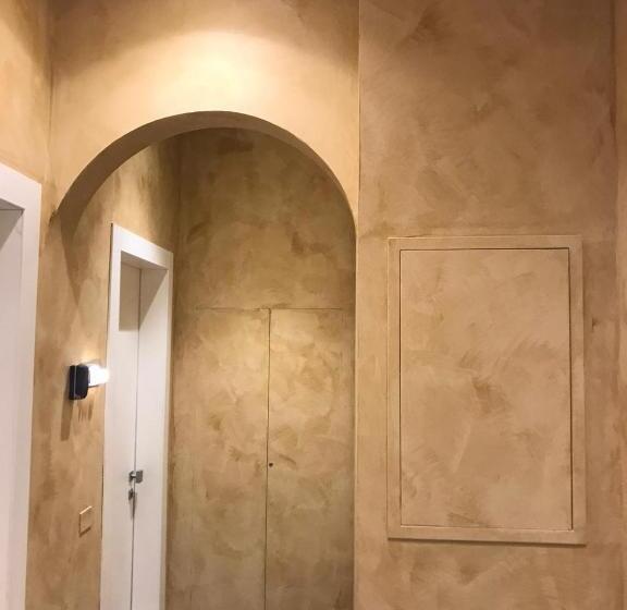 پانسیون Artemide Guest House