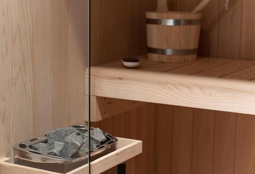 پانسیون Artemide Guest House