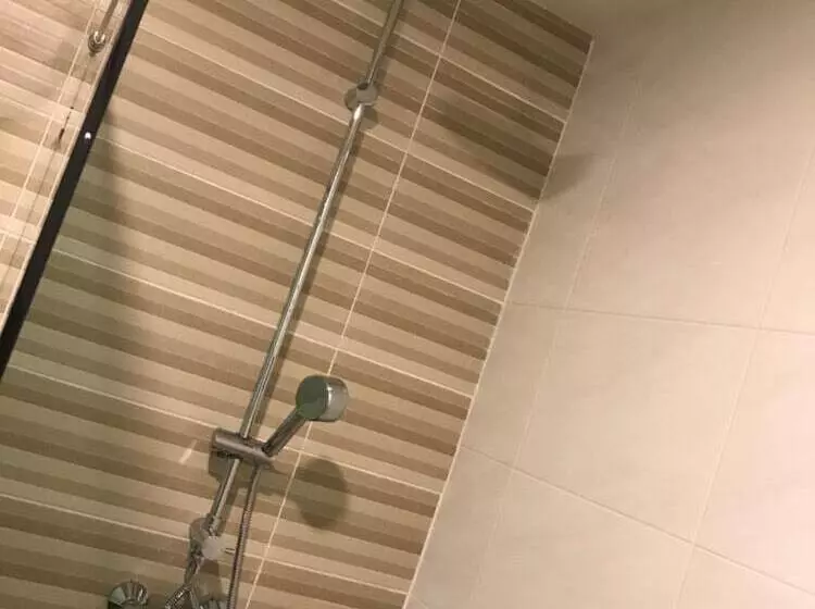 هتل Atk Garden Hills