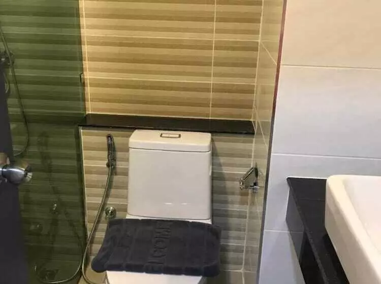 هتل Atk Garden Hills