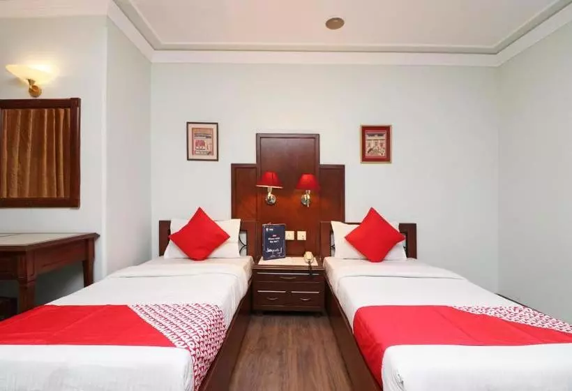 Oyo 23171 Hotel Metro Regency