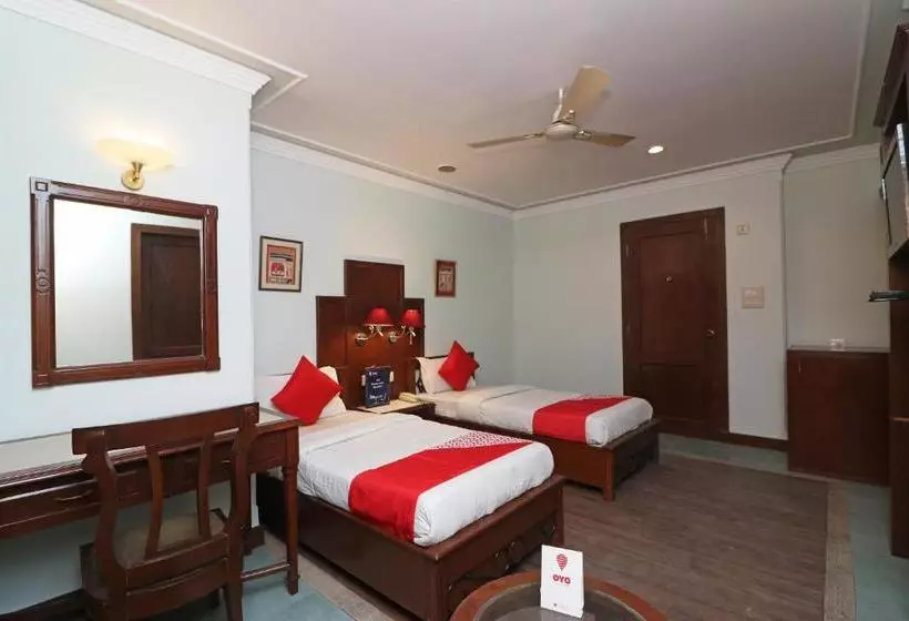 Oyo 23171 Hotel Metro Regency
