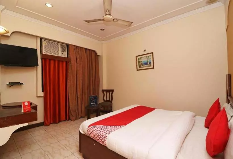 Oyo 23171 Hotel Metro Regency