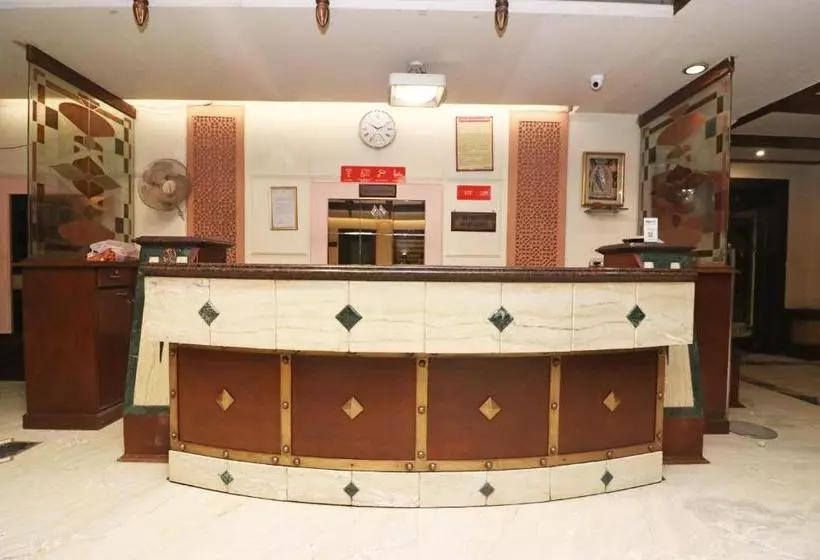 Oyo 23171 Hotel Metro Regency