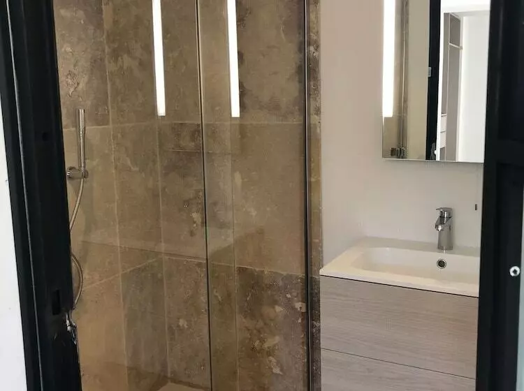 Majatalo Demeure D Hotes Le Rocher