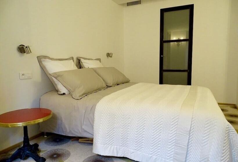 بنسيون Demeure D Hotes Le Rocher