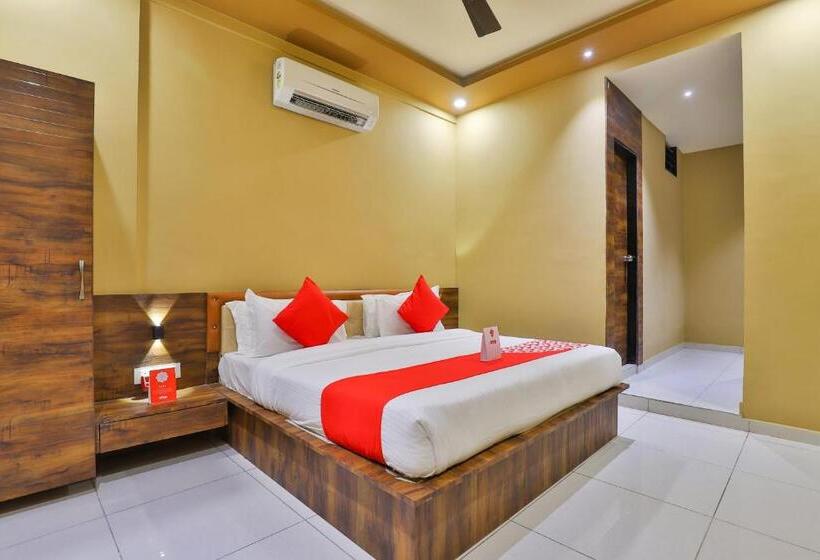 Hôtel Oyo 18903 Somchandra