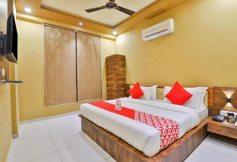 Hôtel Oyo 18903 Somchandra