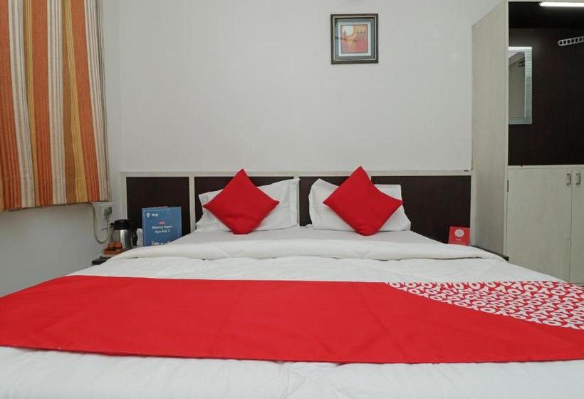 Oyo 28063 Hotel Bombay Jewel Palace