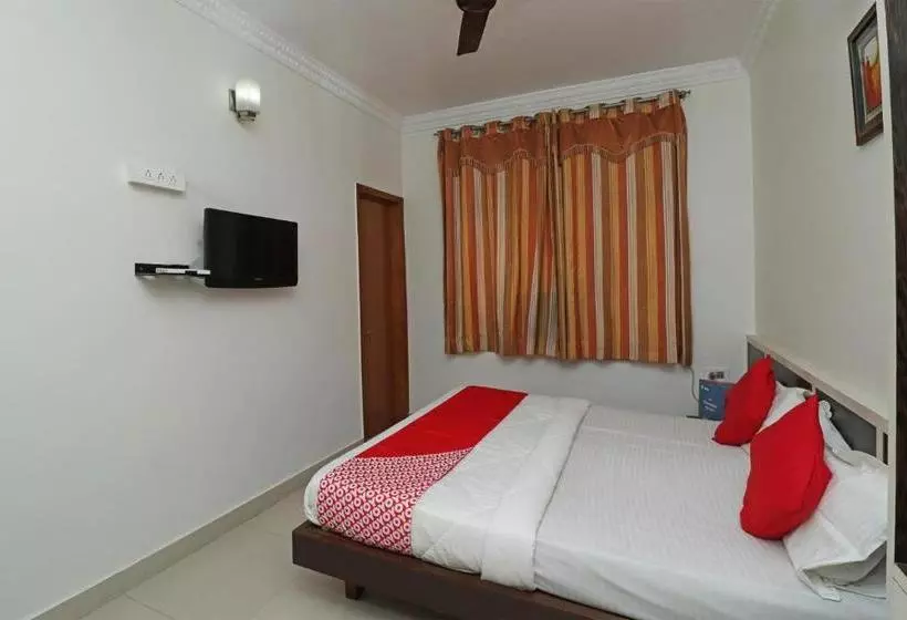 Oyo 28063 Hotel Bombay Jewel Palace