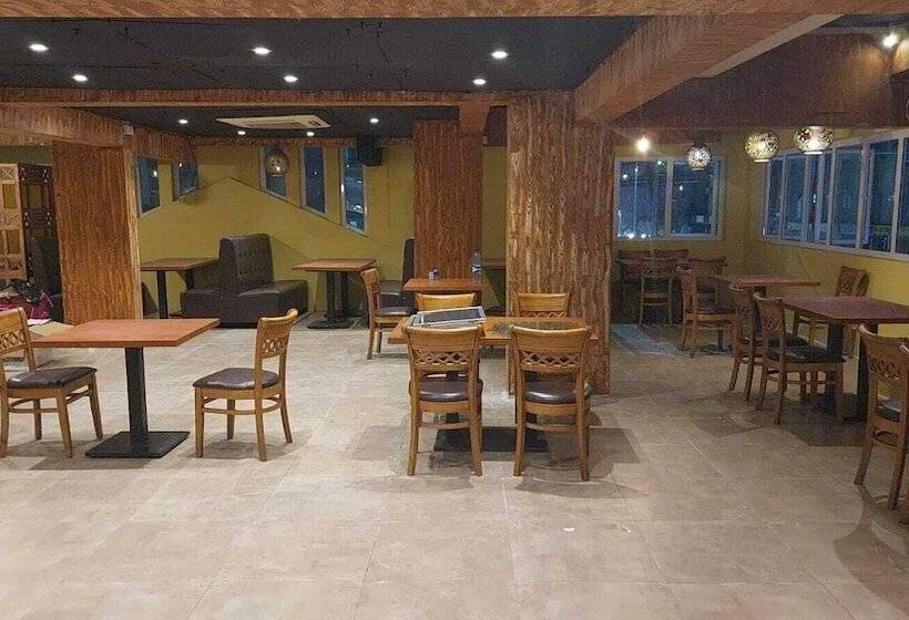 هتل Landmark Quatre Bornes