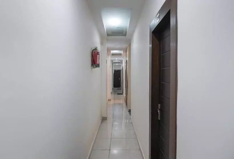 ホテル Capital O 70366 Madhuvan Inn