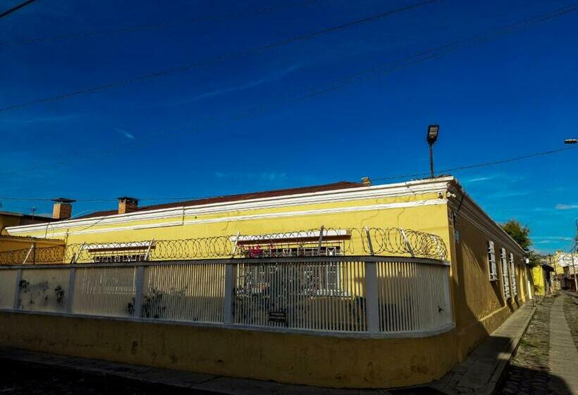 پانسیون Muchá