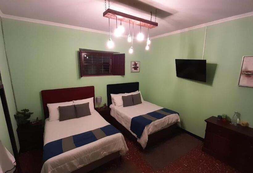 پانسیون Muchá