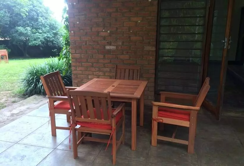 هاستل Baobab Backpackers Lodge