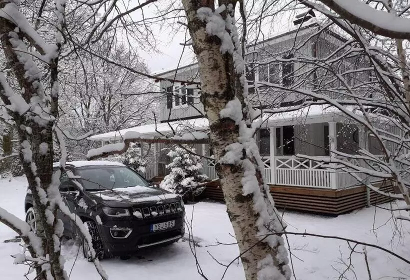 ベッドアンドブレックファースト Villa Ekegården