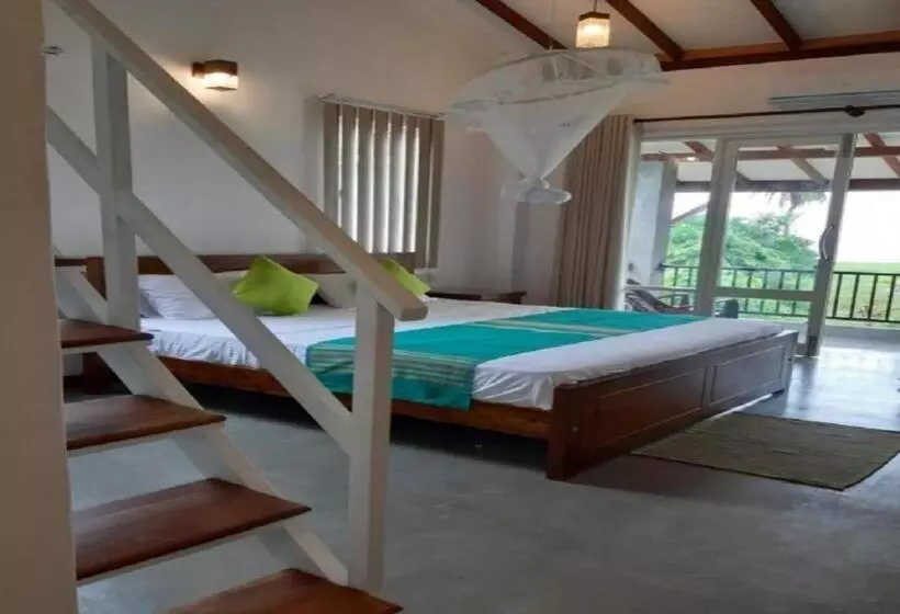 Hotelli Blue Sands Beach Resort