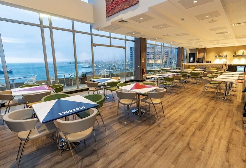 هتل Hampton By Hilton Antofagasta