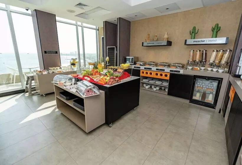 هتل Hampton By Hilton Antofagasta