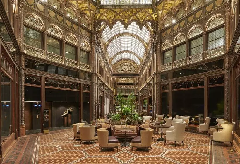 Párisi Udvar Hotel Budapest, Part Of Hyatt