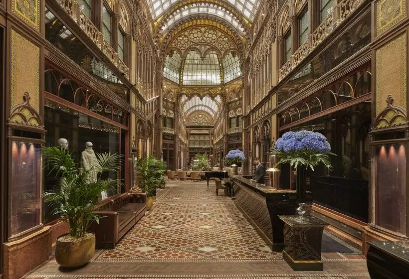 Párisi Udvar Hotel Budapest, Part Of Hyatt