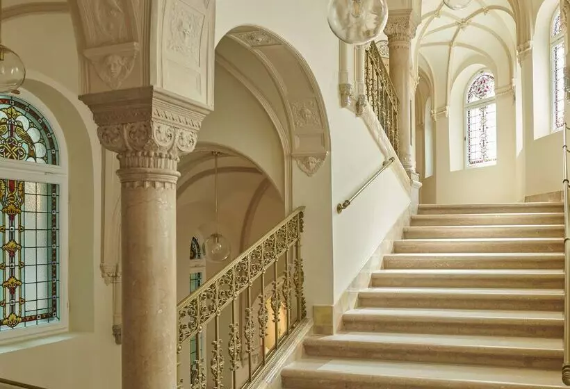 Párisi Udvar Hotel Budapest, Part Of Hyatt