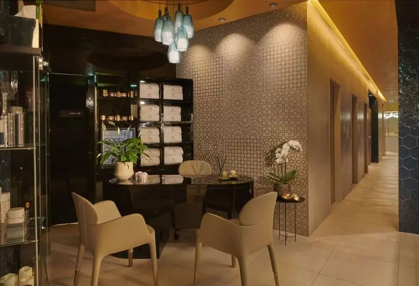 Párisi Udvar Hotel Budapest, Part Of Hyatt