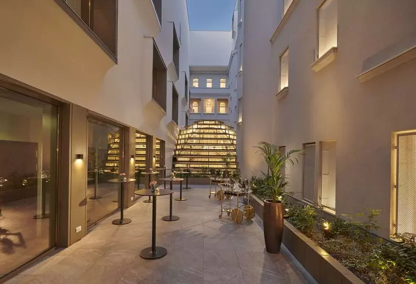 Párisi Udvar Hotel Budapest, Part Of Hyatt