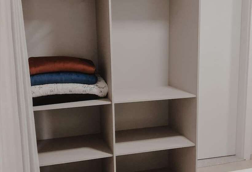 בית מלון כפרי Petri Plaza