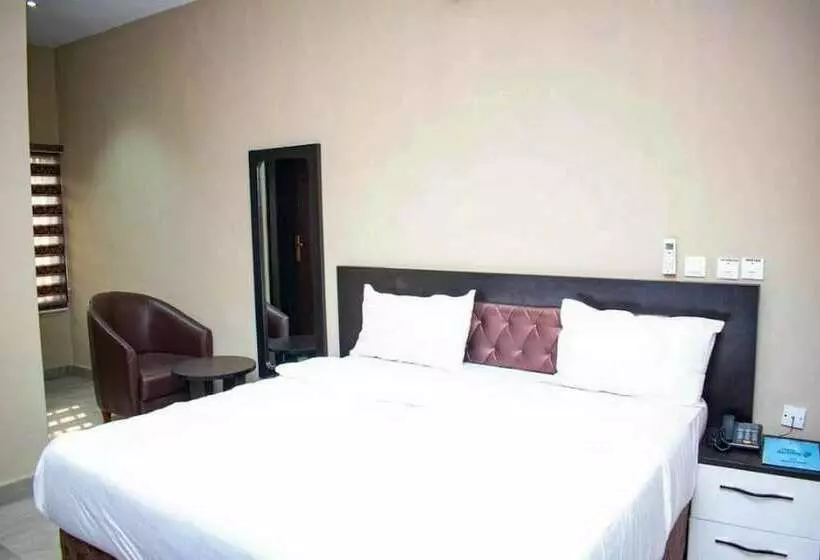 هتل Stancorp Suites