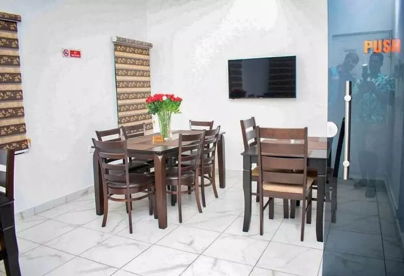 هتل Stancorp Suites