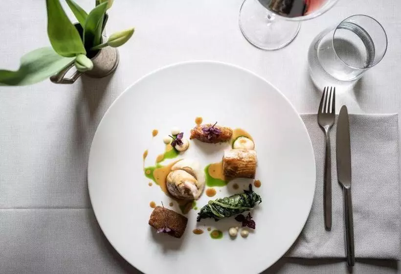 Hotelli Weingut Stroblhof