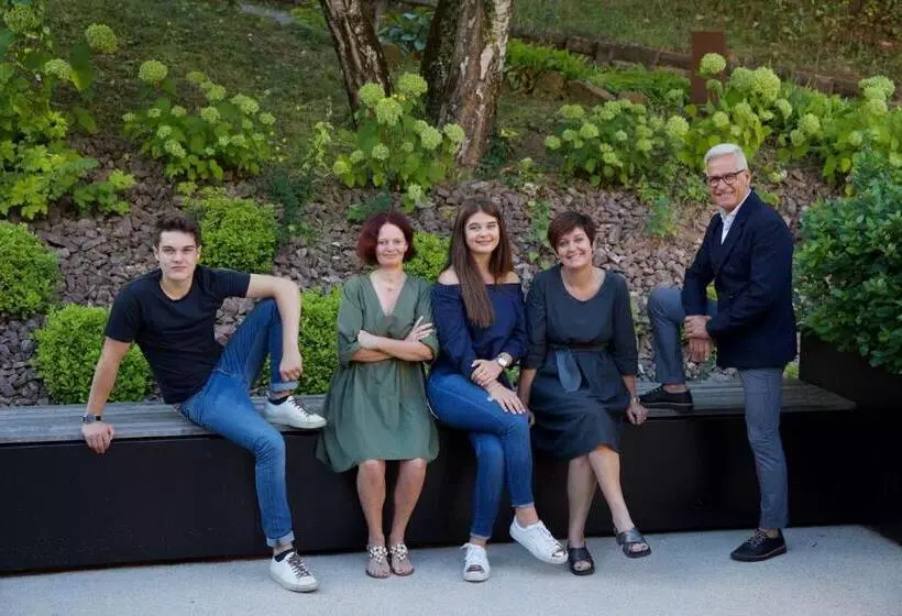 Hotelli Weingut Stroblhof