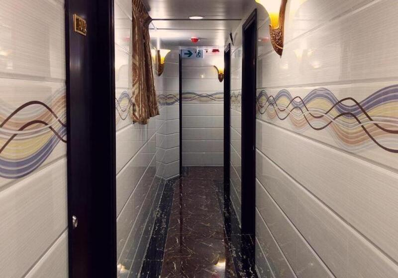 پانسیون First Inn Hotel & Guest House Reception At 10th F, Block E