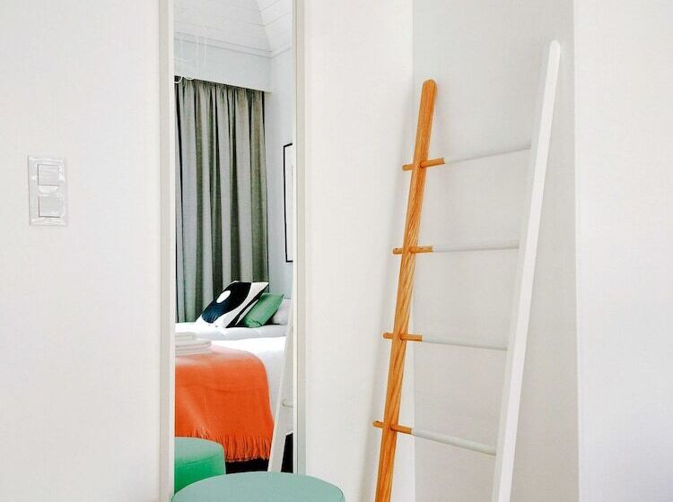 Bed and Breakfast Nlc Rooms & Suites