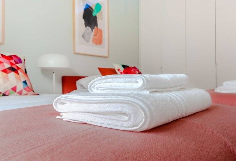 Bed and Breakfast Nlc Rooms & Suites