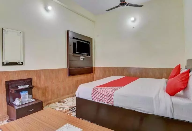 Oyo 23099 Hotel Pragya Inn